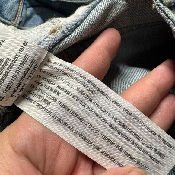 ABERCROMBIE & FITCH Denim Step Hem Skirt Raw Hem Womens size 25 light wash - Picture 4 of 7